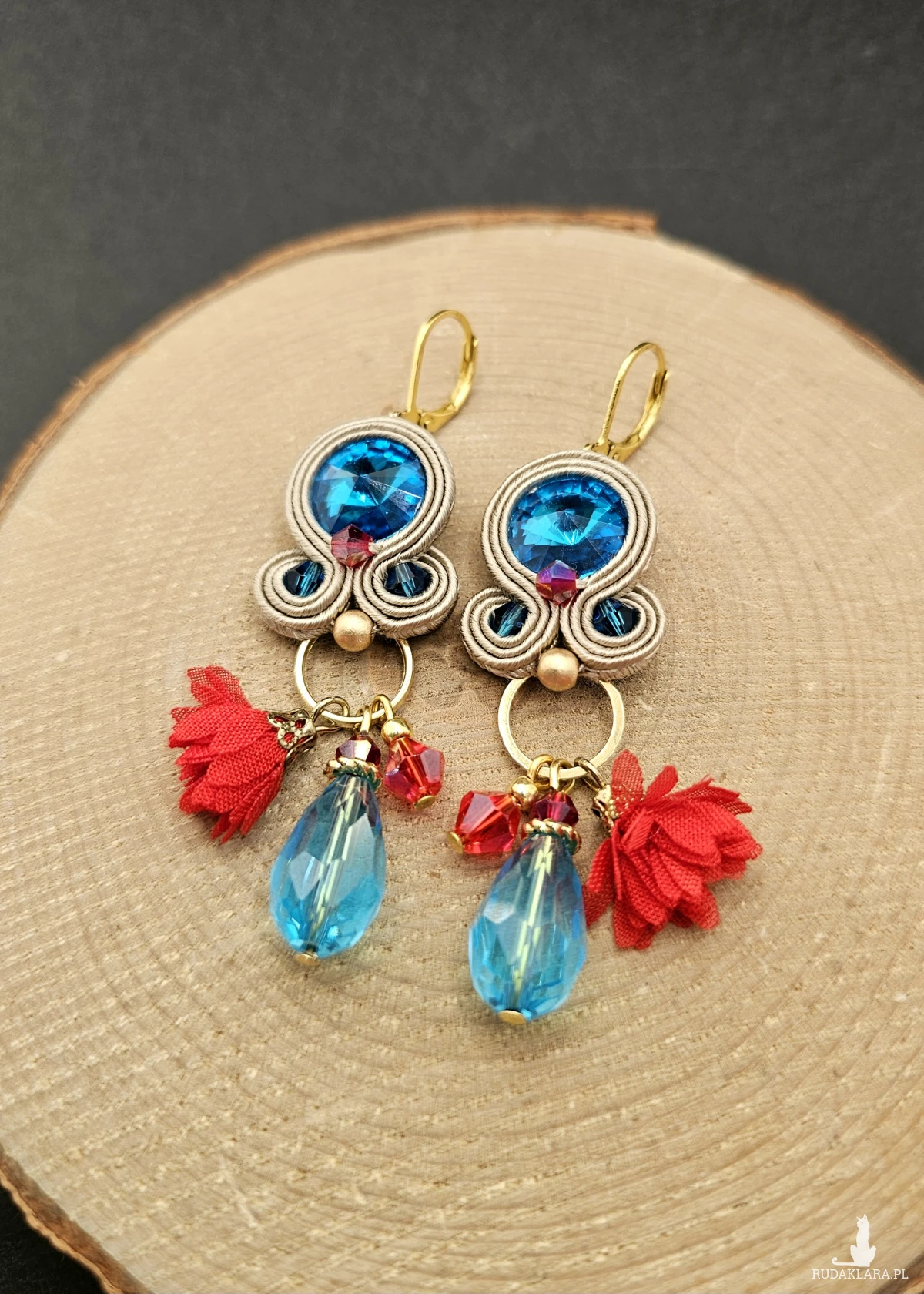 Beżowo kolorowe kolczyki sutasz z kryształkami 7